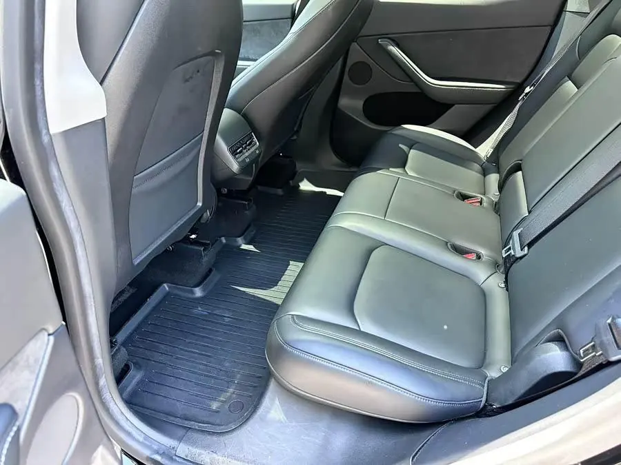 Tesla 2021 Model Y long endurance all-wheel drive version automatic transmission 9