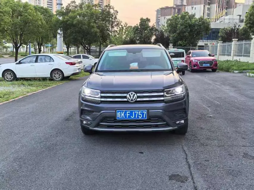 Volkswagen 2020 Tuyue 2.0TSI 330TSI Four-wheel Drive Deluxe Automatic Gear 2