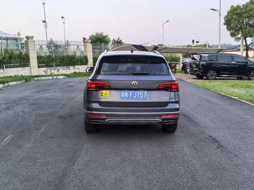 Volkswagen 2020 Tuyue 2.0TSI 330TSI Four-wheel Drive Deluxe Automatic Gear 5