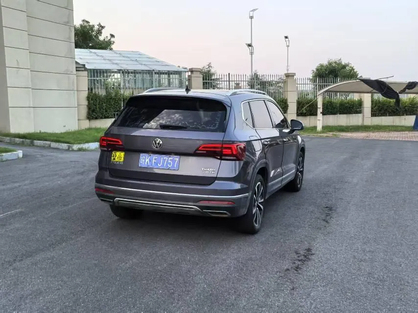 Volkswagen 2020 Tuyue 2.0TSI 330TSI Four-wheel Drive Deluxe Automatic Gear 6