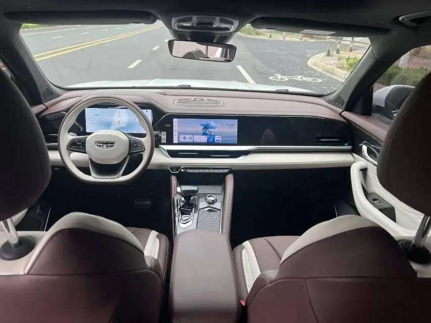 Geely 2024 XingyueL (Monjaro) 2.0TD high-power two-wheel drive cloud version automatic gear 5