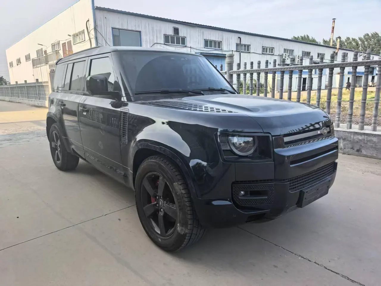 Land Rover Guard (Imported) 2024 Guard 110 48V 3.0T P400 X-DYNAMIC HSE Automatic Gear 2