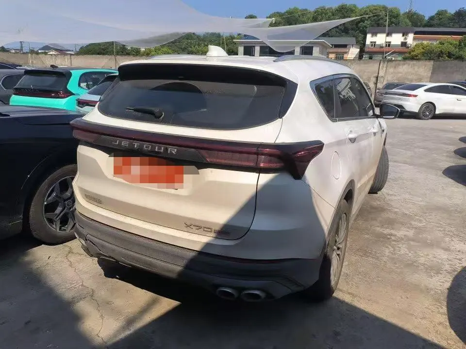 Jetour 2025 X70 PLUS 1.5T Champion Edition MAX7 Automatic Gear 5