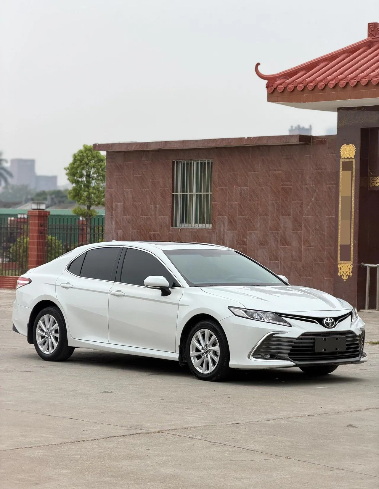 Toyota 2021 Camry 2.0G Stepless Deluxe Edition Automatic Gear 2
