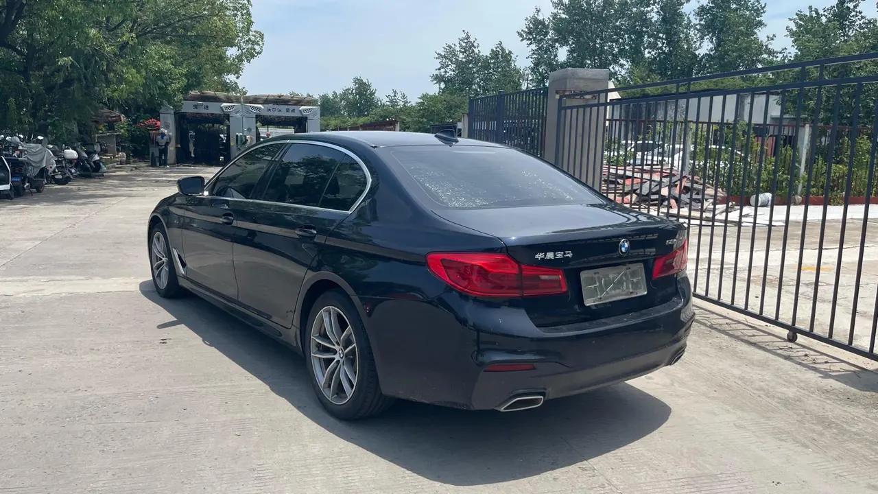 BMW 5 Series 2020 525Li 2.0T M Sports Suit Automatic Gear 9