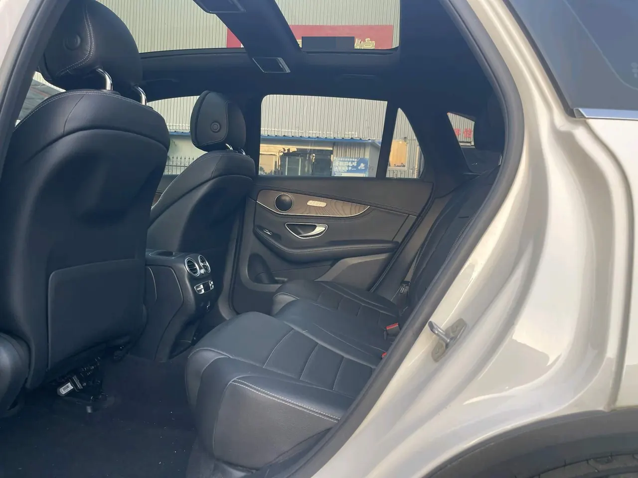 Mercedes Benz 2020 GLC 300 L 4MATIC 2.0T Dynamic (Modified) Automatic Gear 9