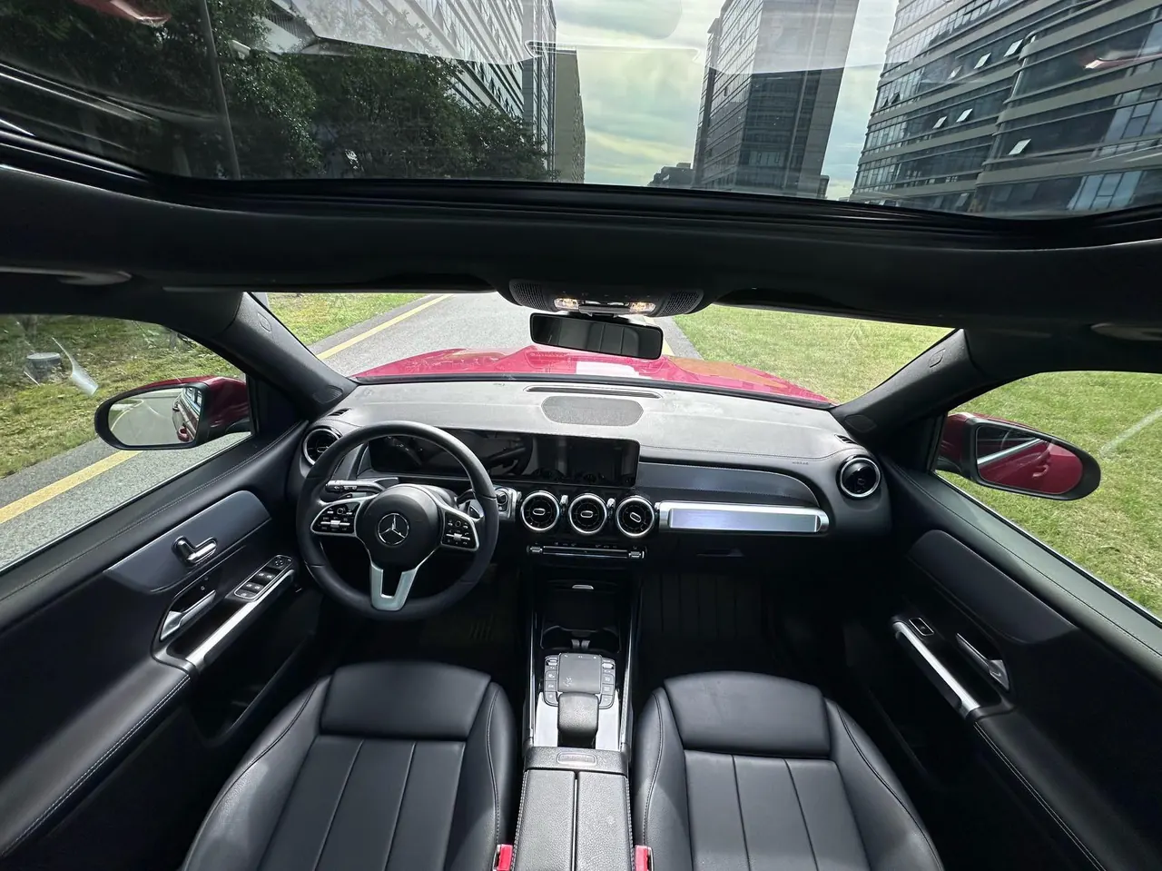 Mercedes Benz 2020 GLB 180 1.3T Dynamic Automatic 7