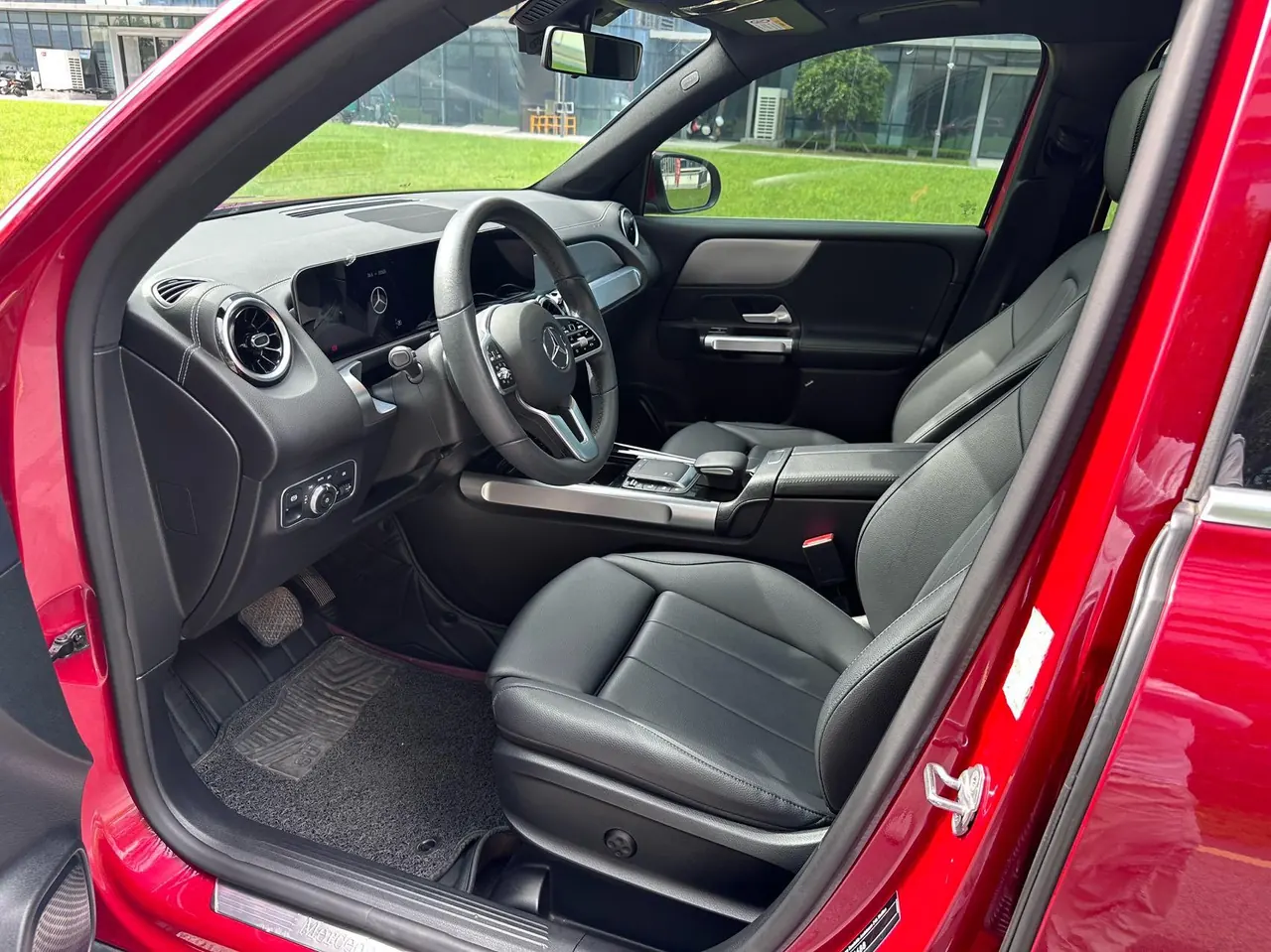 Mercedes Benz 2020 GLB 180 1.3T Dynamic Automatic 9