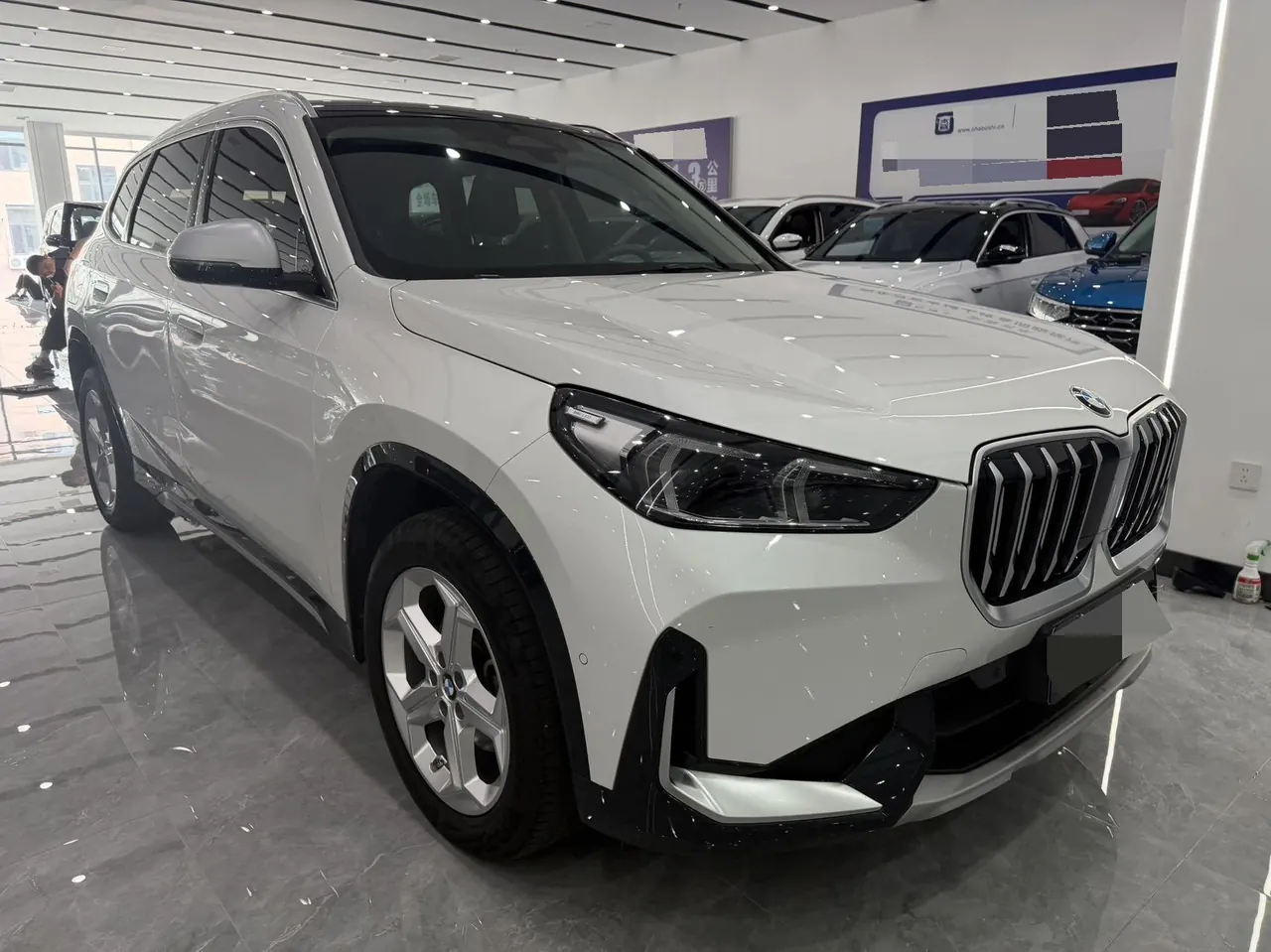 BMW 2024 X1 sDrive20Li 1.5T X design set automatic gear 3