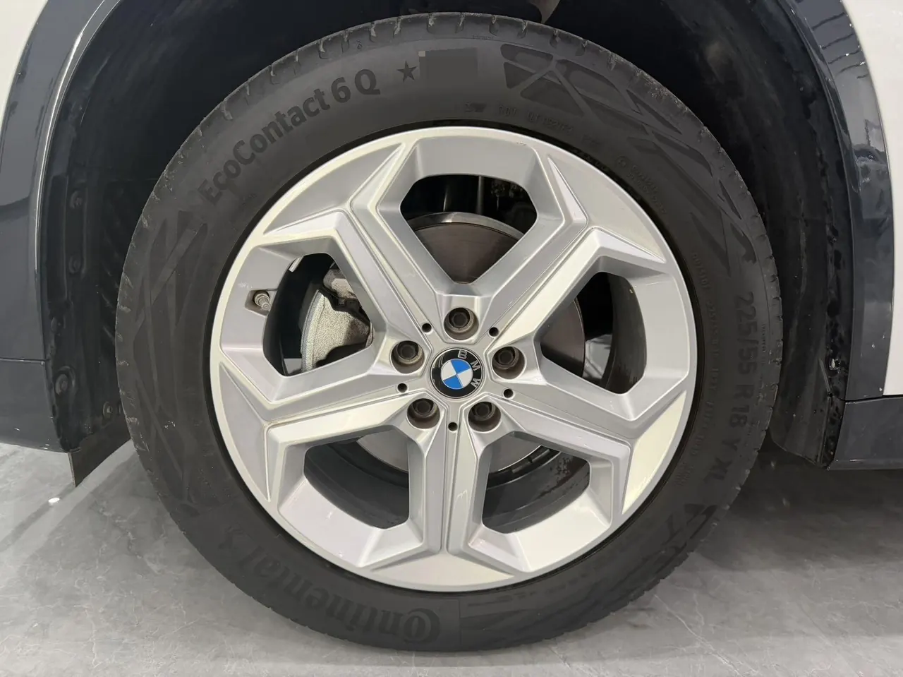 BMW 2024 X1 sDrive20Li 1.5T X design set automatic gear 7