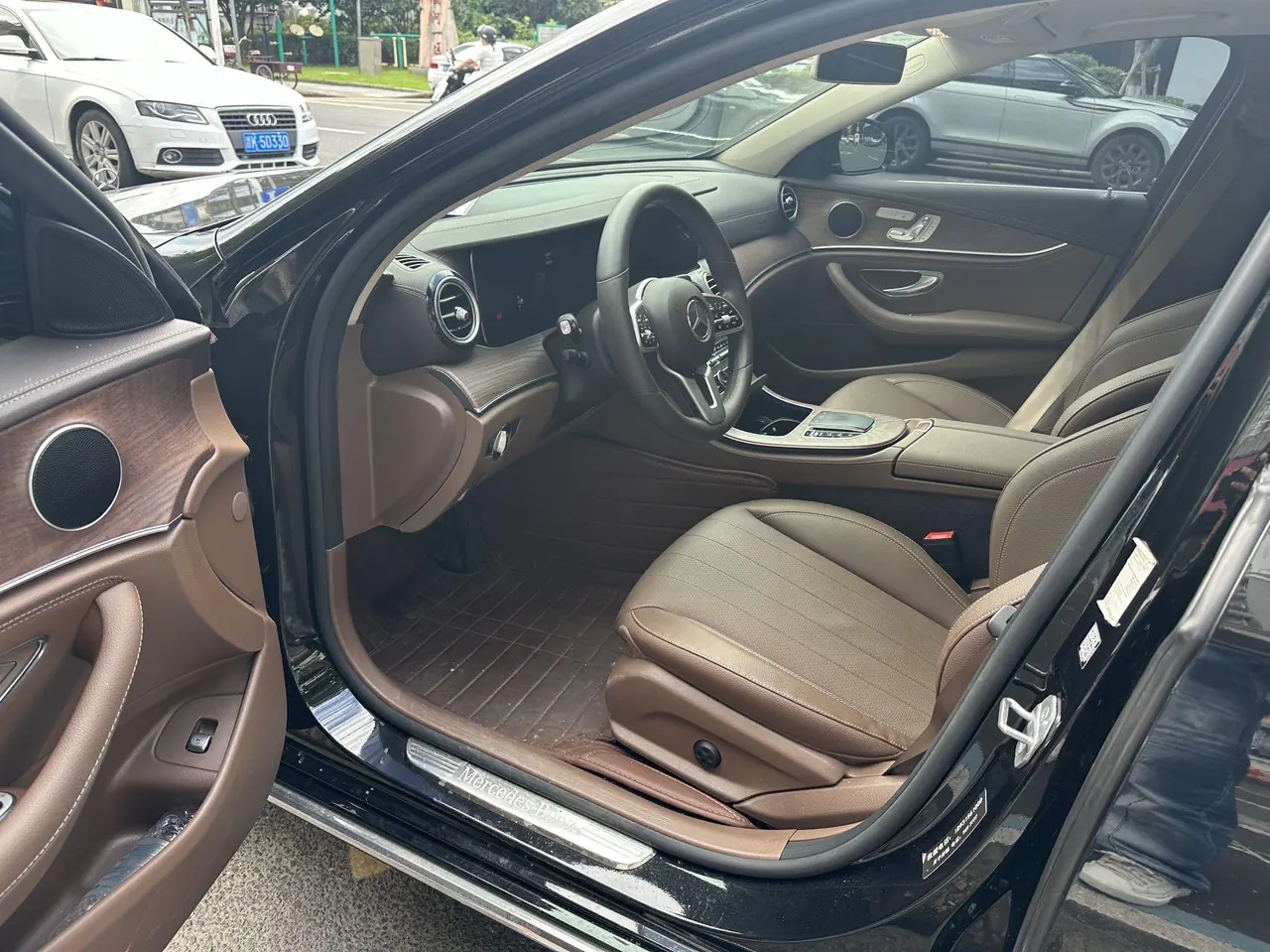 Mercedes Benz E-Class 2020 E 300 L 2.0T Fashion Automatic Gear 2