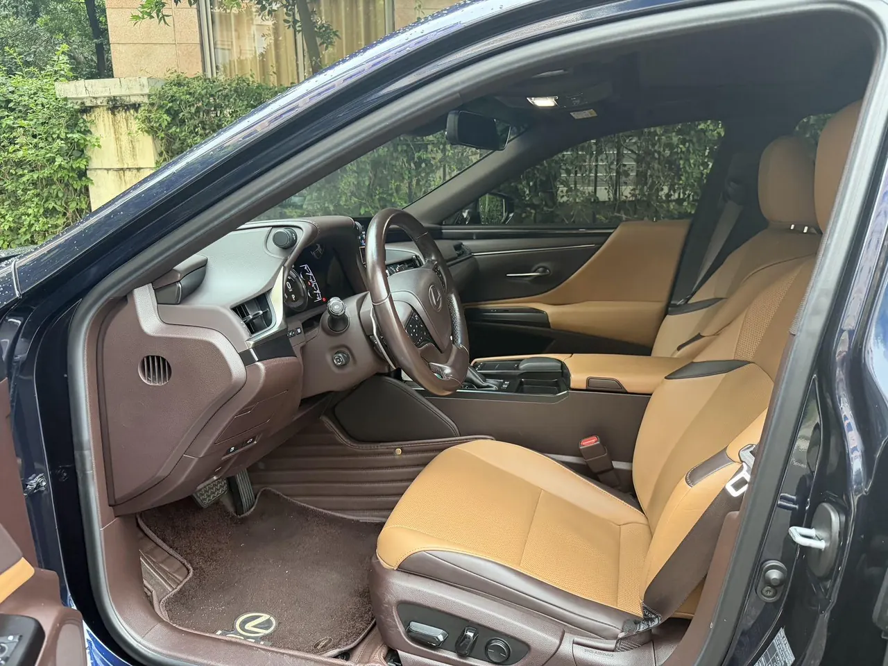 Lexus ES (Imported) 2020 ES300h 2.5 Stepless Excellence Edition Automatic Gear 4