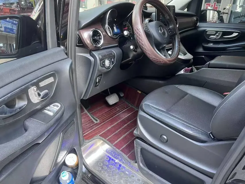 Mercedes Benz Class V 2020V 260 2.0T Pilot Edition Automatic Gear 2