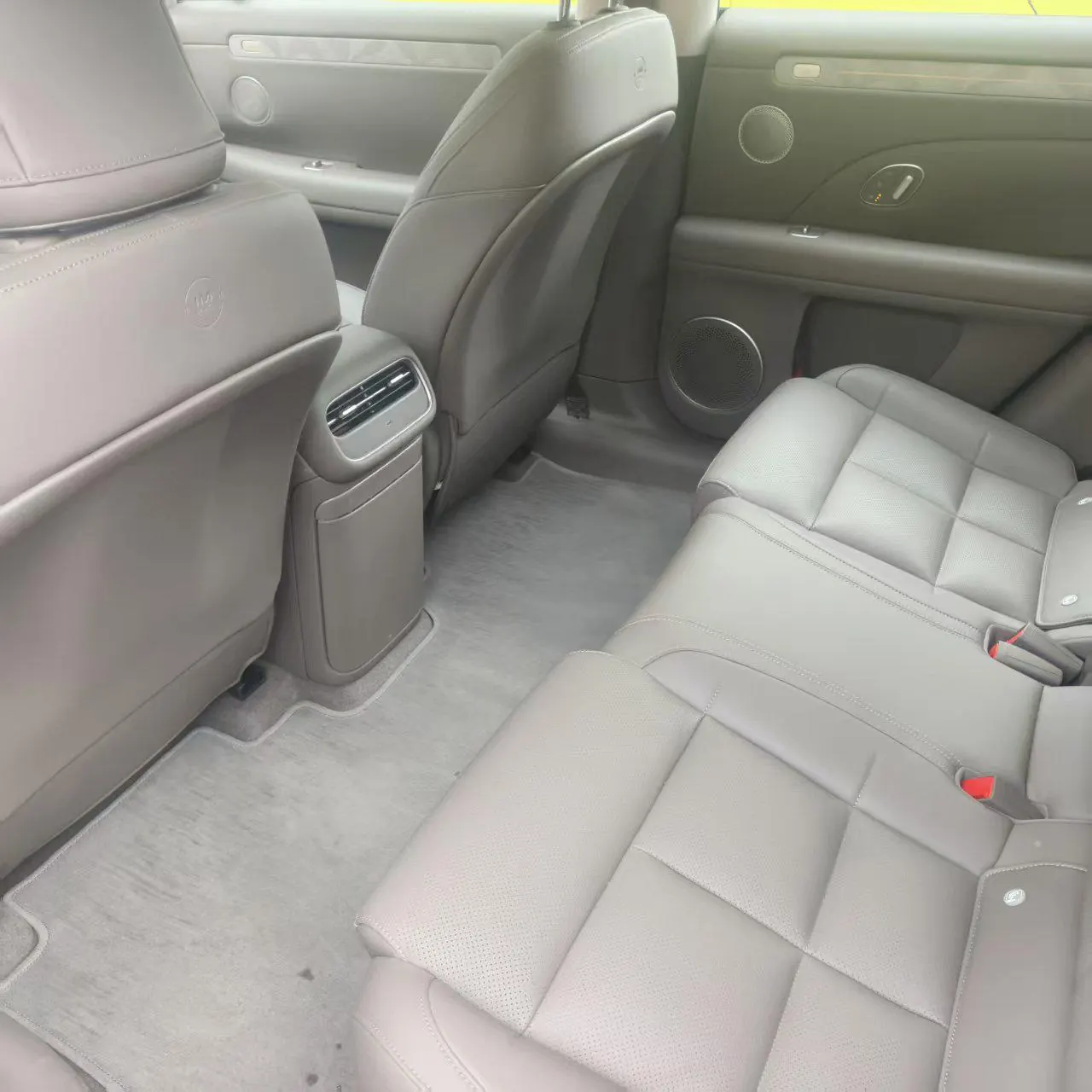 IM 2026 IM LS6 66 Max automatic transmission 5