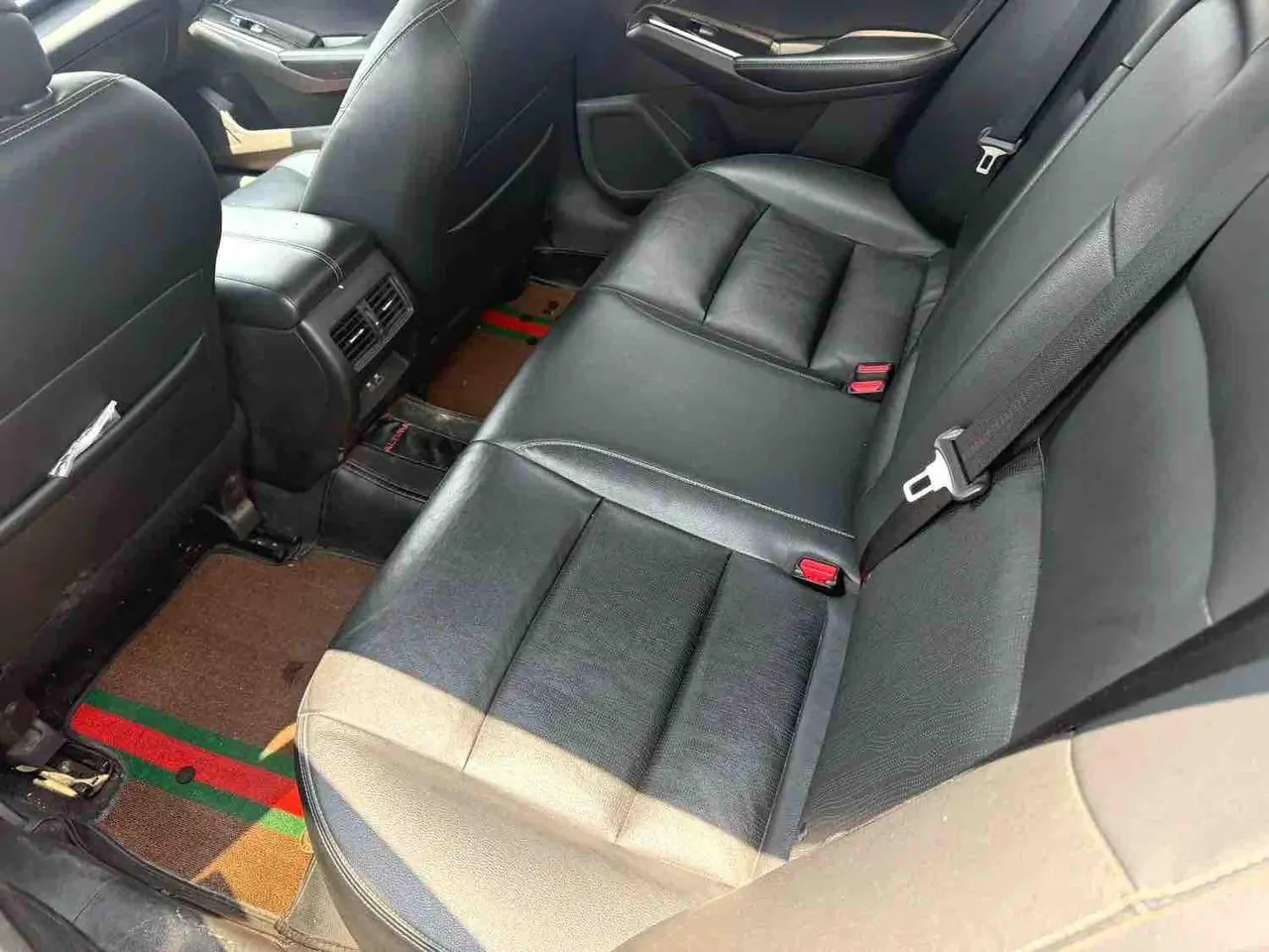 Nissan 2021 Teana 2.0 Stepless XL Comfort Edition Automatic Gear 3