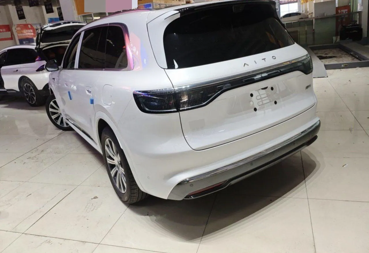 AITO 2025 AITO M8 Max Edition 37kWh 5-seat Edition Automatic Gear 4
