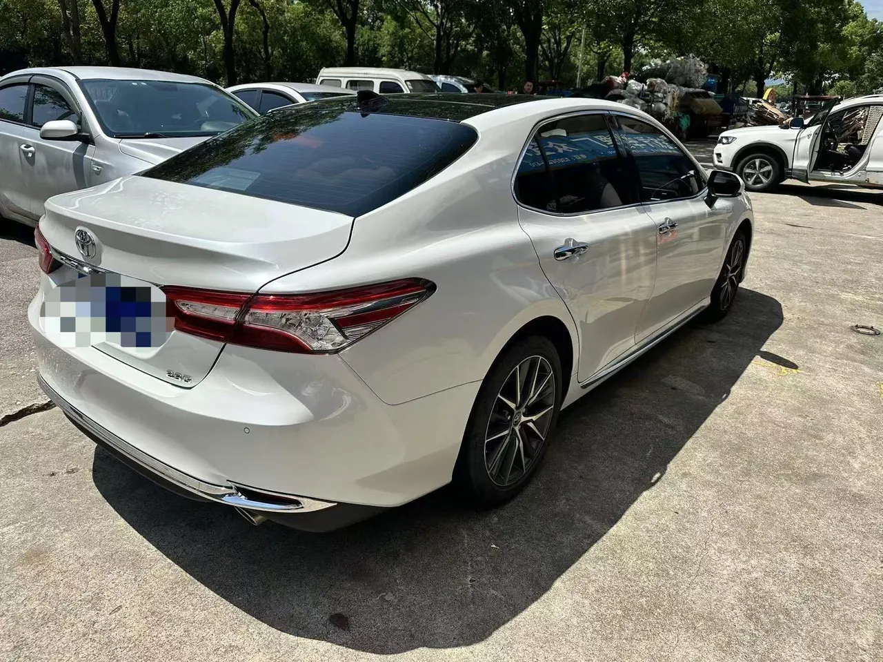 Toyota 2021 Camry 2.5G Deluxe Edition Automatic Gear 4
