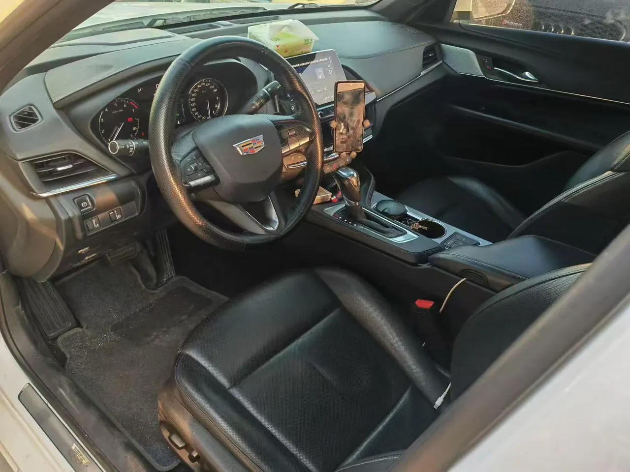 Cadillac 2021 CT4 2.0T 28T luxury automatic gear 2