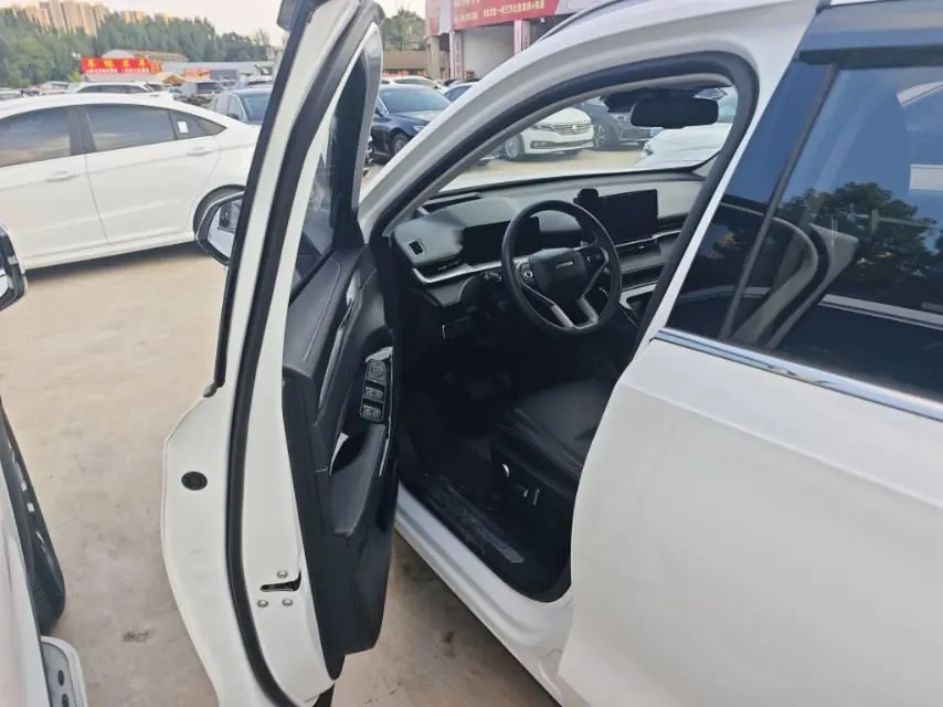 Haval 2021 H6 1.5GDIT Supreme automatic gear 3