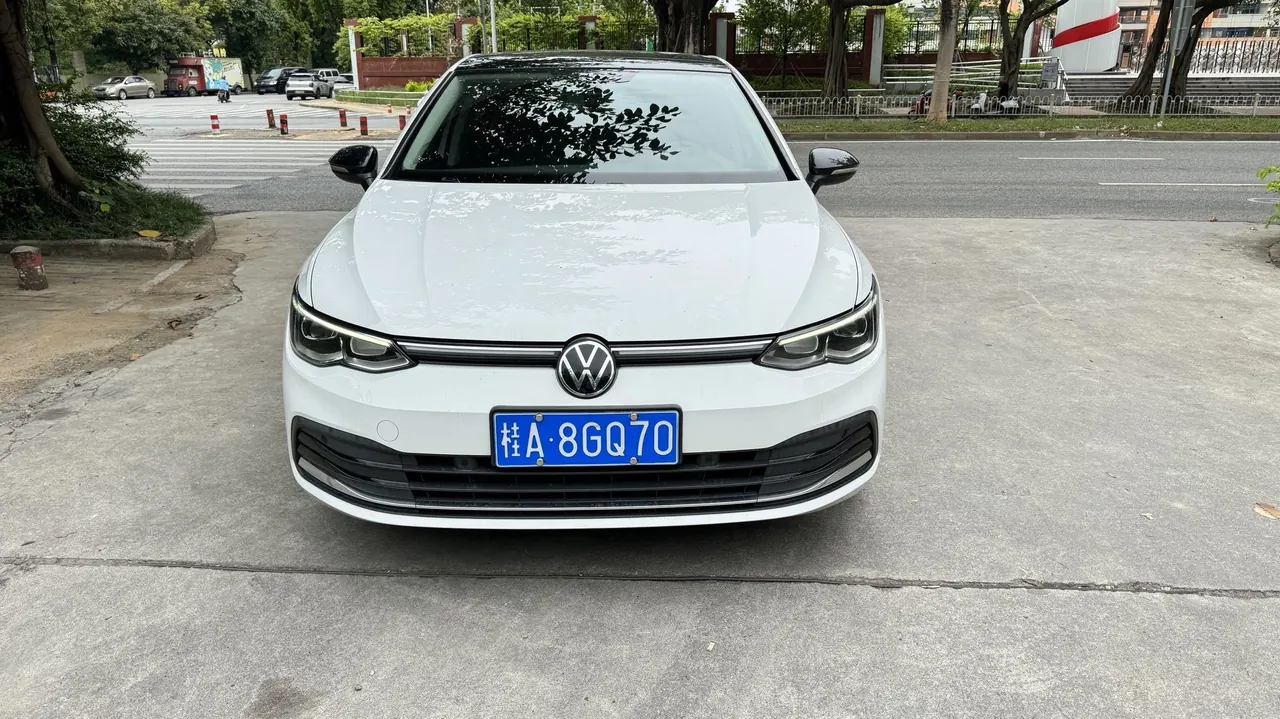 Volkswagen 2021 Golf 8 PRO 1.4TSI 280TSI Automatic 4