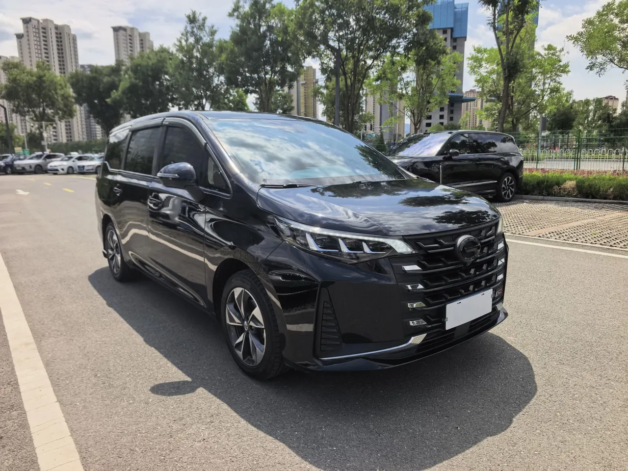 GAC Trumpchi 2021 M6 PRO 1.5T 270T Prestige Automatic 3
