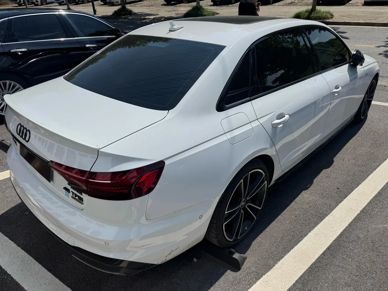 Audi 2024 A4L 2.0TFSI 45TFSI Quattro Selected Dynamic Automatic 2