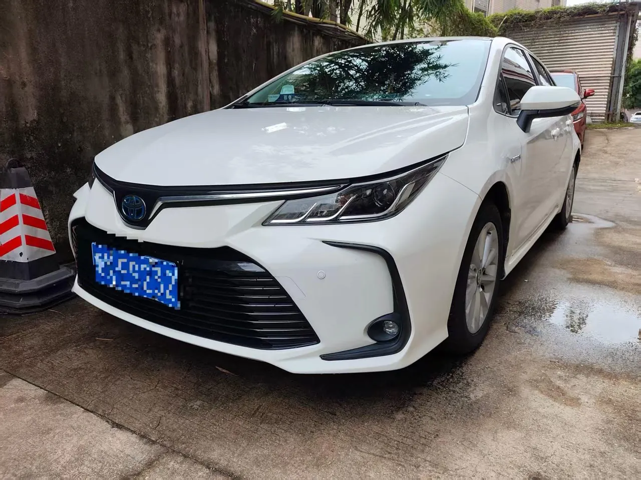 Toyota 2021 Corolla Double Engine 1.8 Stepless Elite Automatic Gear - View 1