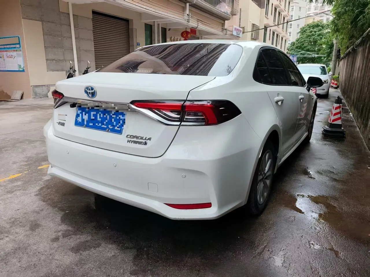 Toyota 2021 Corolla Double Engine 1.8 Stepless Elite Automatic Gear 2
