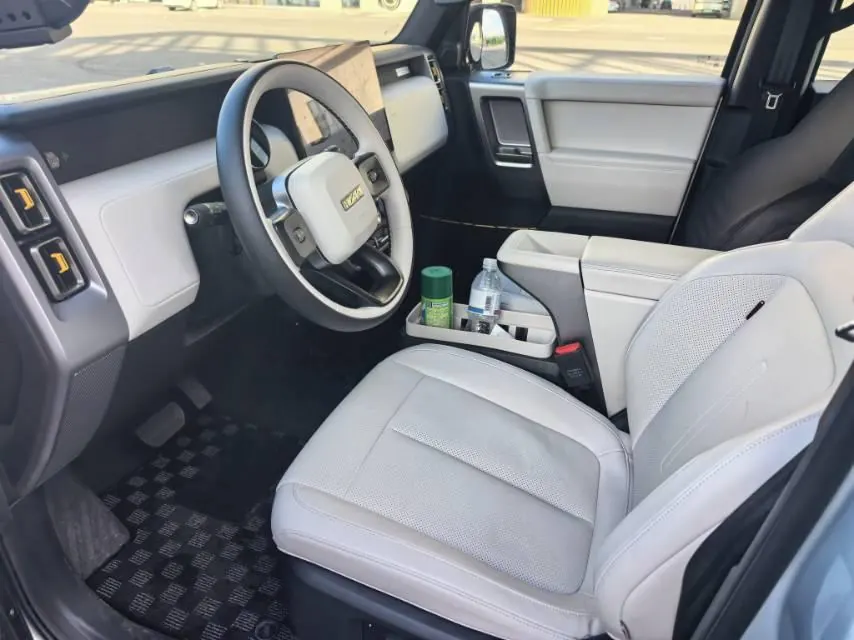 ICAR 2025 iCAR V 23 501 4-wheel drive high-end intelligent driving version automatic gear 4