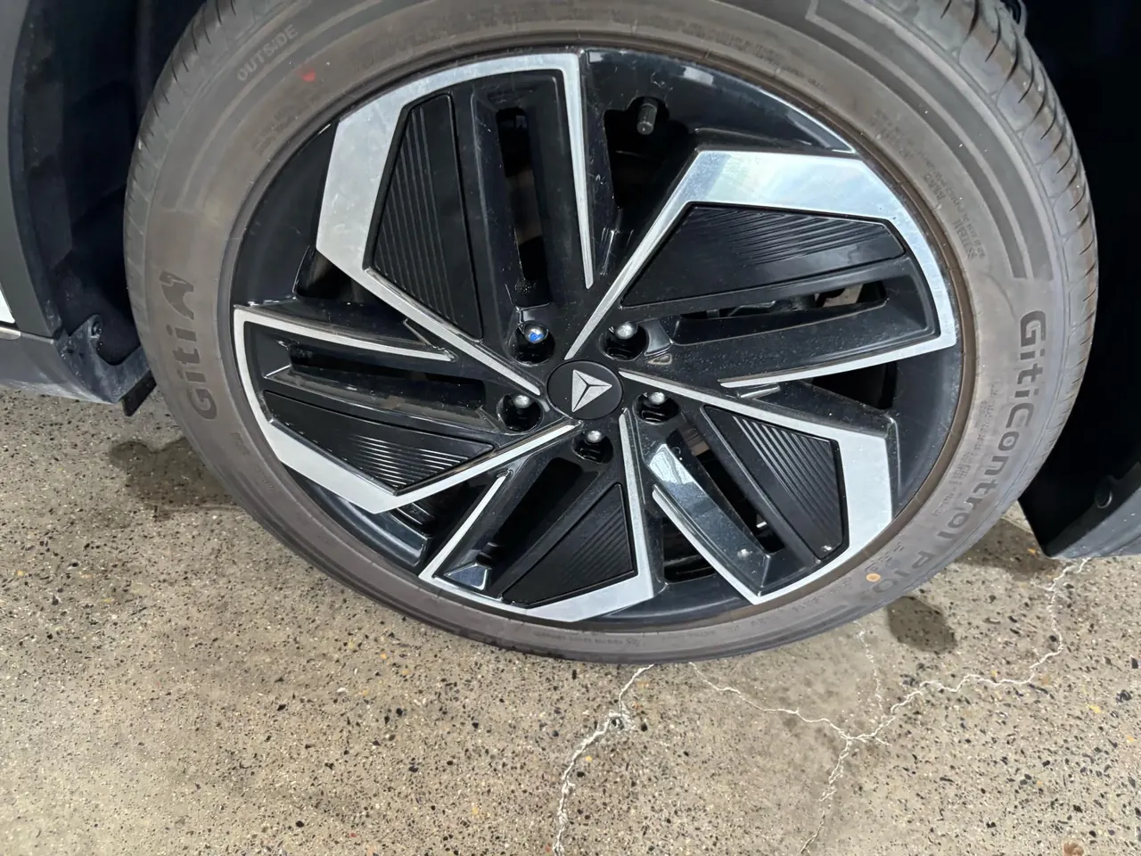 ChangAn Deepal 2026 L 07 550Ultra Huawei Gankun Zhijia ADS SE Edition Automatic Gear 7