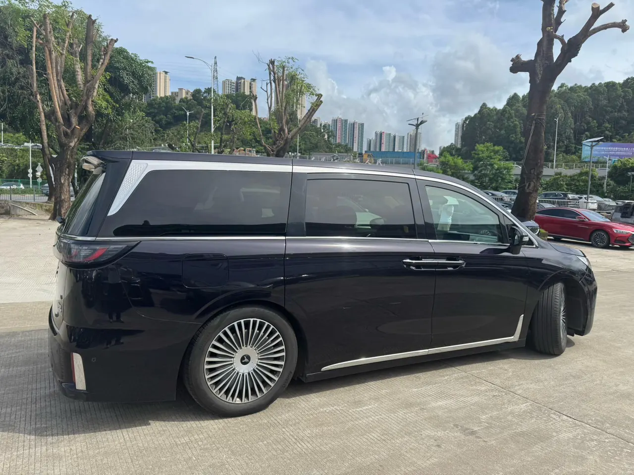 Voyah 2025 dreamers PHEV 1.5T four-wheel drive flagship Kun Peng version automatic gear 4
