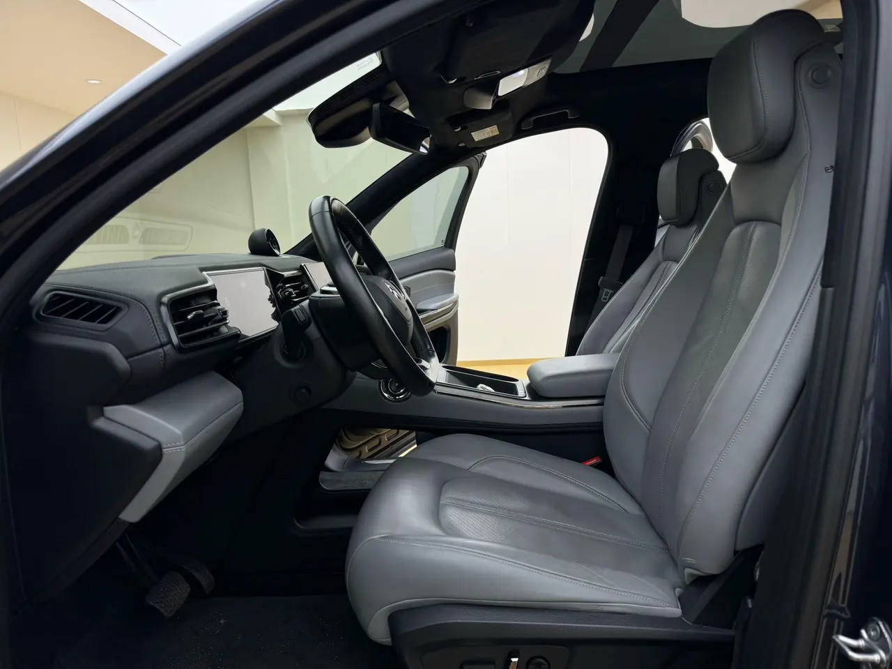 NIO 2020 EC 6 605KM Sports Edition Automatic Gear 4