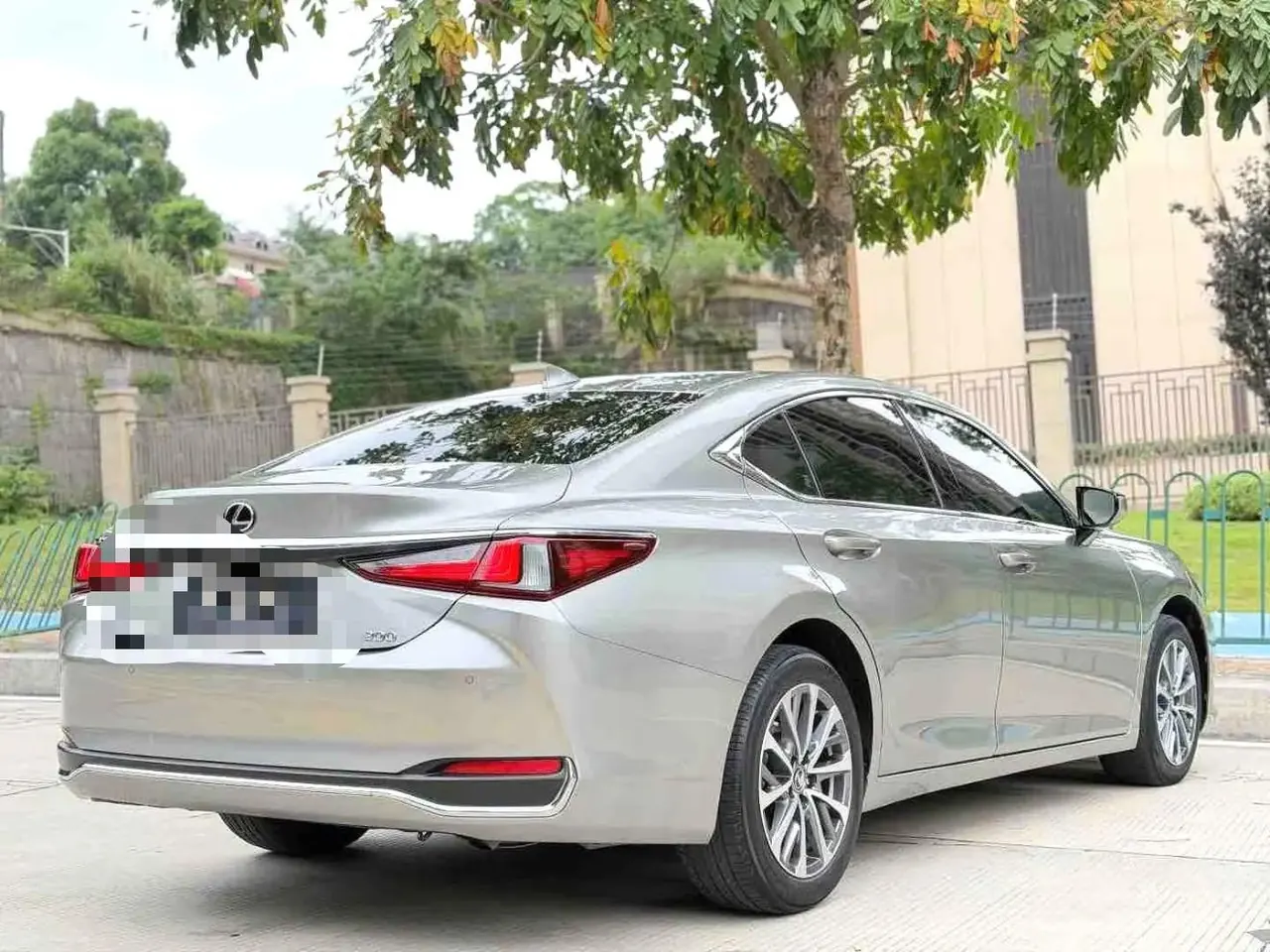 Lexus ES (Imported) 2020 ES200 2.0 Stepless Deluxe Edition Automatic Gear 6