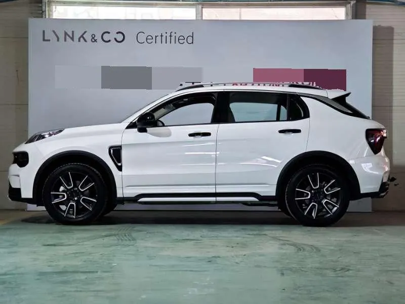 LYNK&amp;CO 2021 LYNK&amp;CO 01 2.0TD Two-Drive Pro Automatic 6