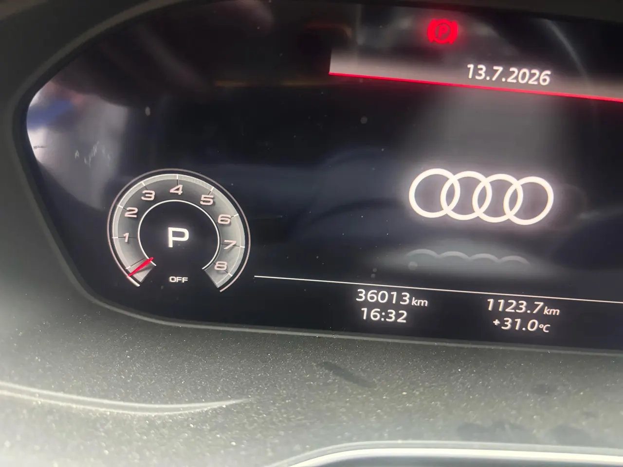 Audi 2020 A4L 2.0TFSI 40TFSI Deluxe Dynamic Automatic 7