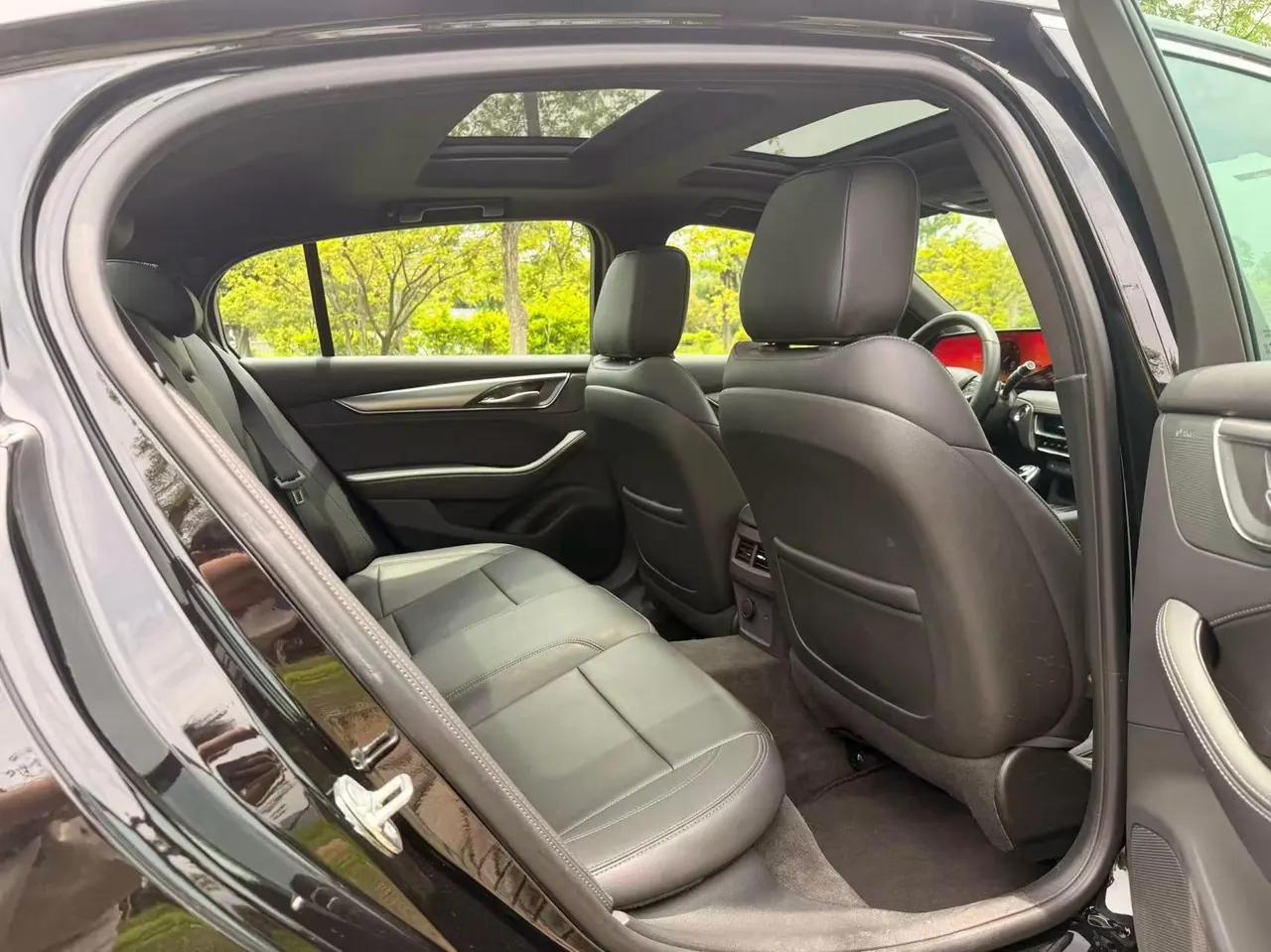 Cadillac 2025 CT5 2.0T 28T City Sports Edition Automatic Gear 13