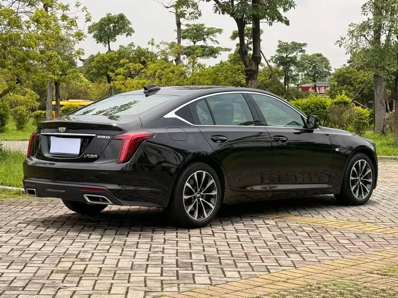 Cadillac 2025 CT5 2.0T 28T City Sports Edition Automatic Gear 19