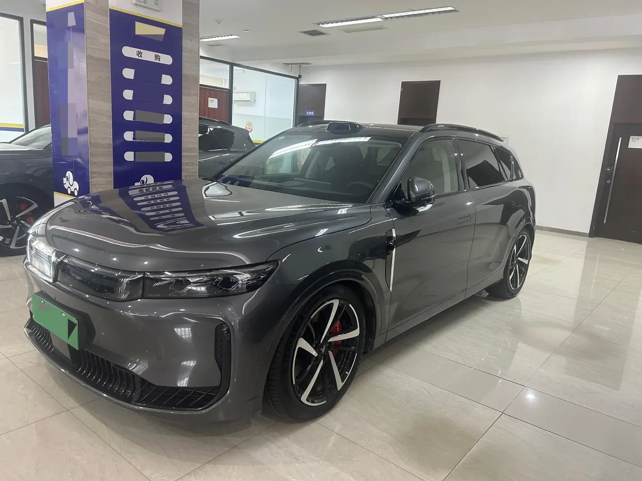 Open image lightbox: Voyah 2025 FREE four-wheel drive dry Kun version of automatic gear