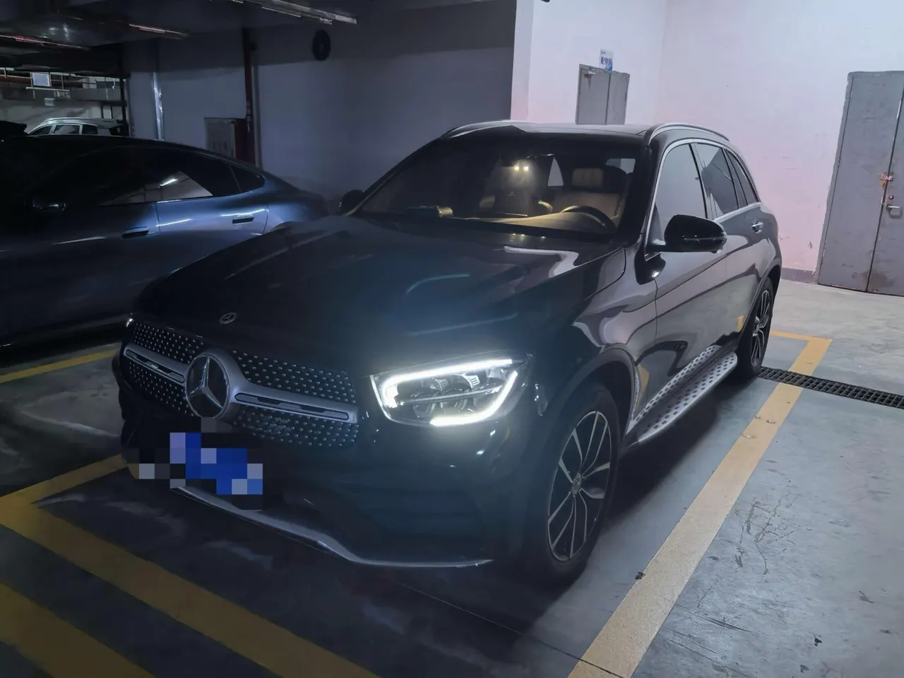 Mercedes Benz 2022 GLC 260 L 4MATIC 2.0T Luxury (Change 2) Automatic Gear - View 1