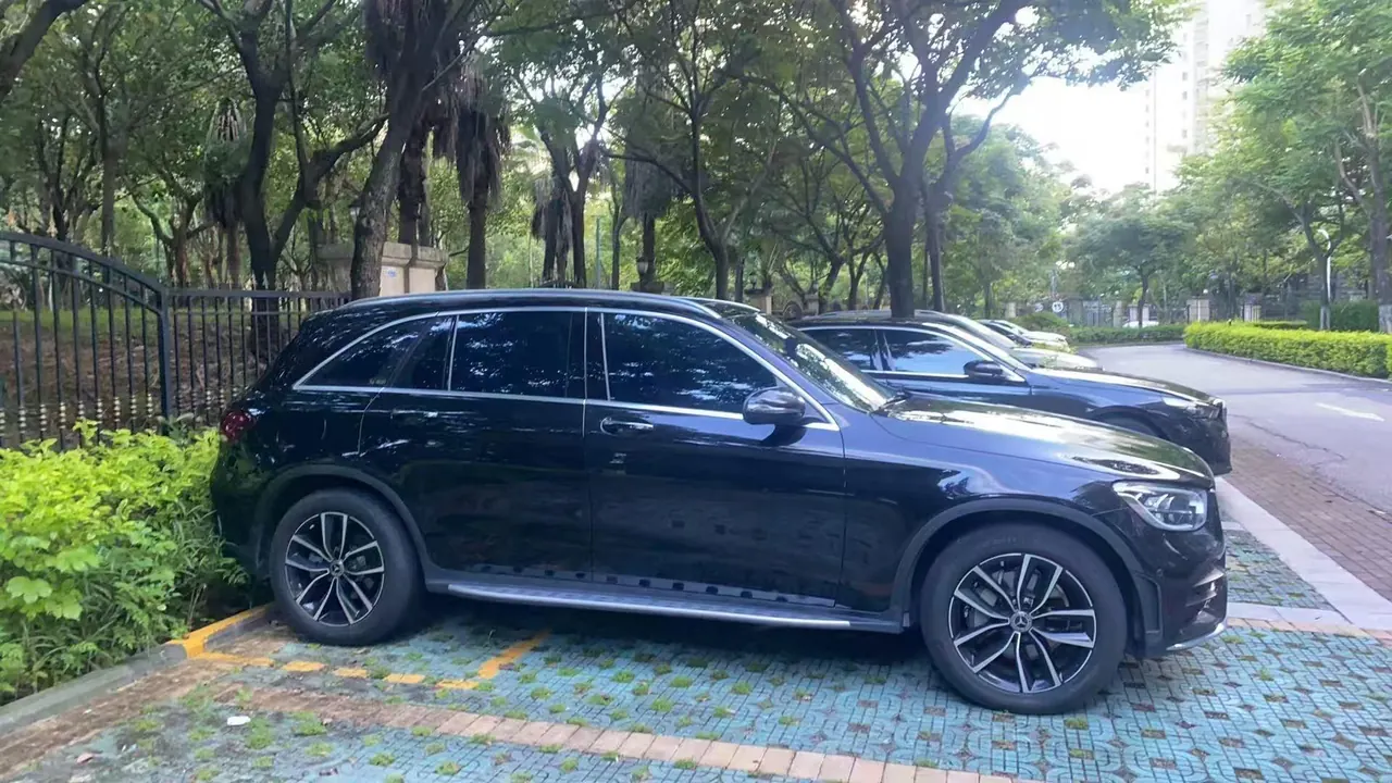 Mercedes Benz 2022 GLC 260 L 4MATIC 2.0T Luxury (Change 2) Automatic Gear 6