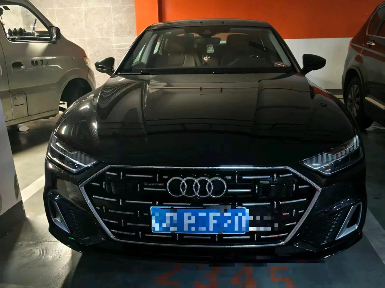 Audi 2024 A7L 2.0TFSI 45TFSI Quattro Luxury Automatic 2
