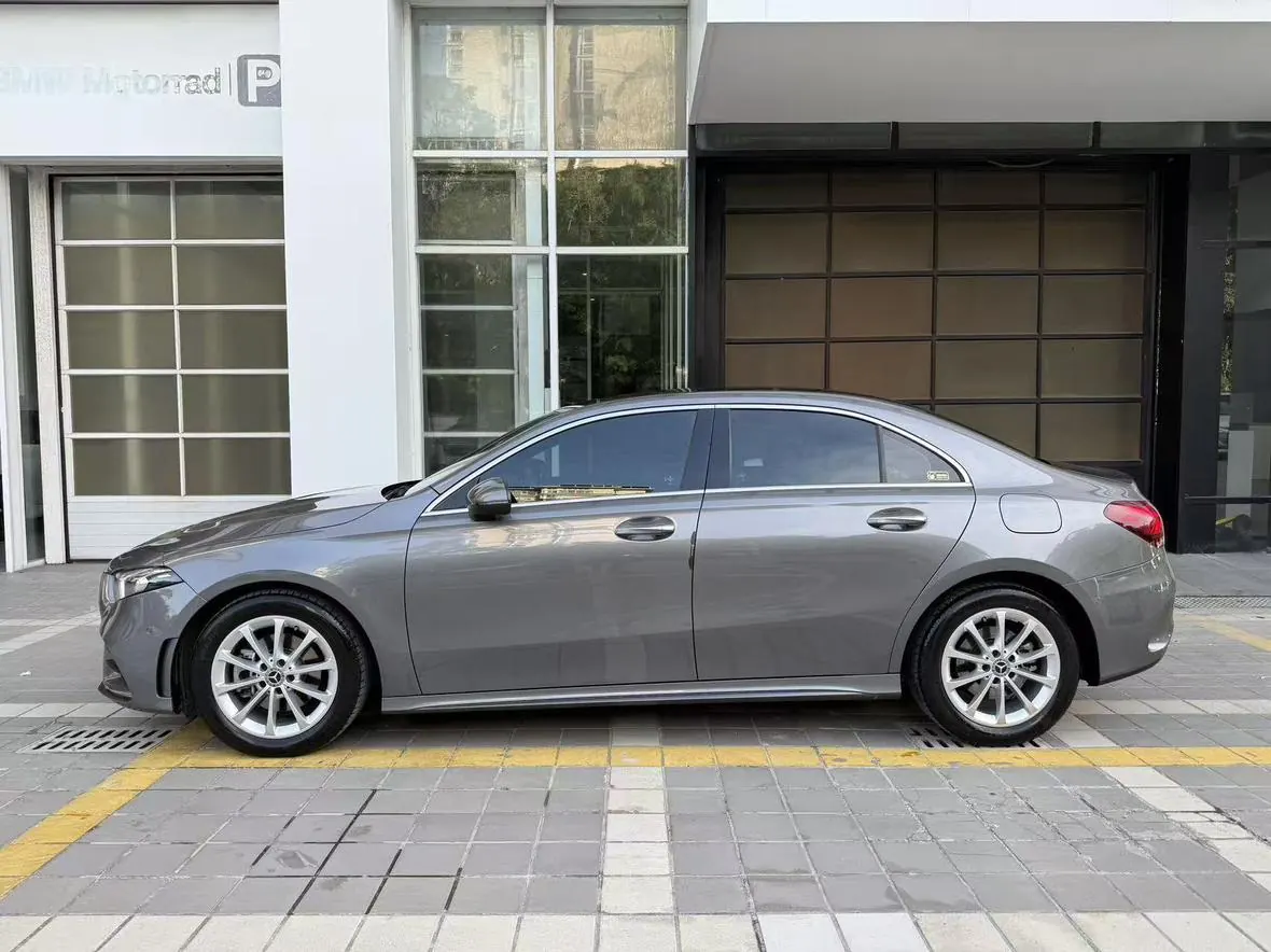 Mercedes Benz Class A 2020 A 200 L 1.3T Fashion (Modified) Automatic Gear 5