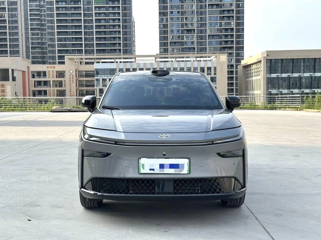 Toyota 2025 Platinum Intelligence 3X 520 Pro Advanced Intelligence Driving Edition Automatic Gear 2
