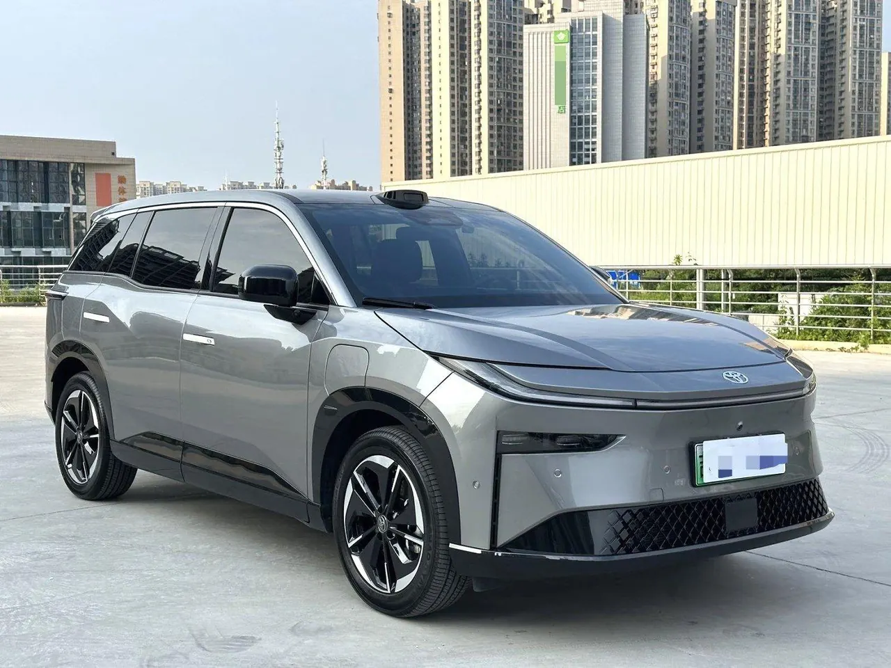 Toyota 2025 Platinum Intelligence 3X 520 Pro Advanced Intelligence Driving Edition Automatic Gear 3