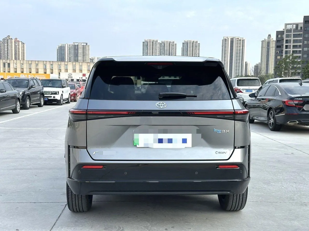 Toyota 2025 Platinum Intelligence 3X 520 Pro Advanced Intelligence Driving Edition Automatic Gear 5