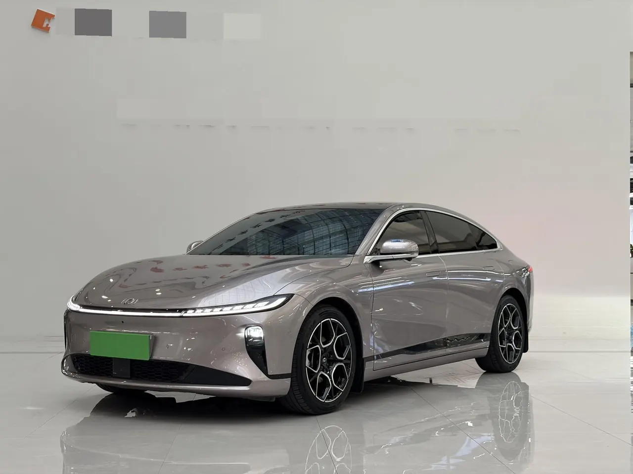 Открыть галерею: Qiyuan 2025 A07 Blue Whale Pure Electric Edition 525 Smart Driving Flagship Automatic Gear