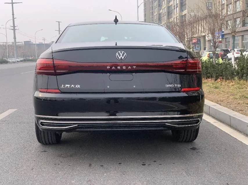 Volkswagen 2026 Passat 2.0TSI 380TSI outstanding star dragon version automatic gear 3
