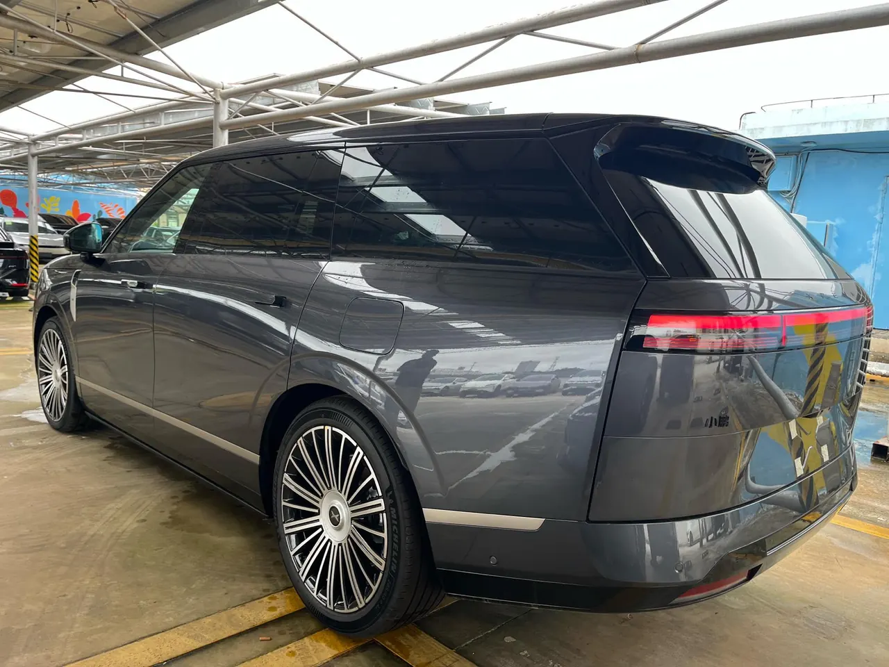 Xpeng 2026 GX 1585 Four-Wheel-Drive Ultra Flagship Model Automatic Transmission 3