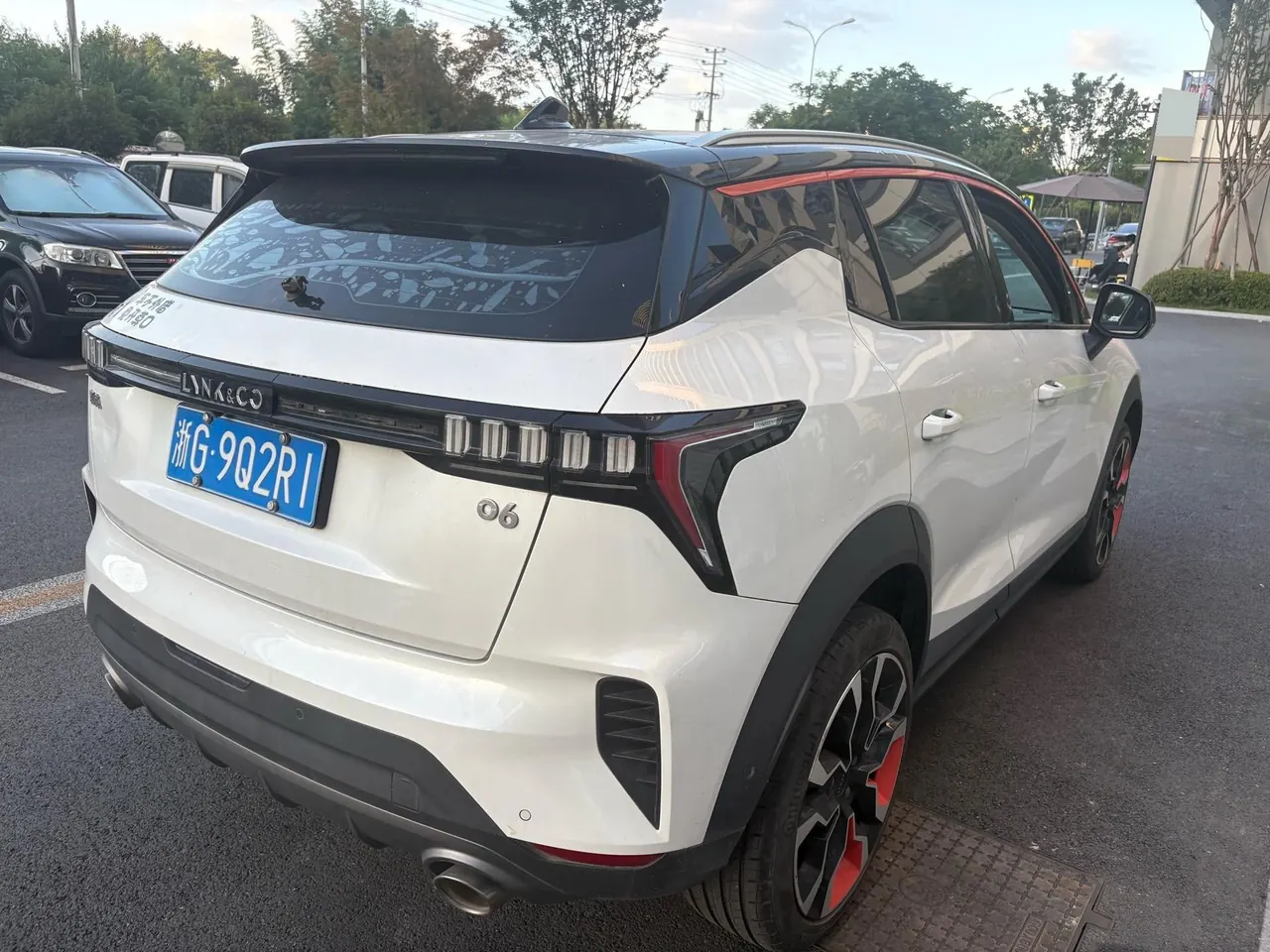 LYNK&amp;CO 2020 LYNK&amp;CO 06 MHEV 1.5TD Pro automatic transmission 4