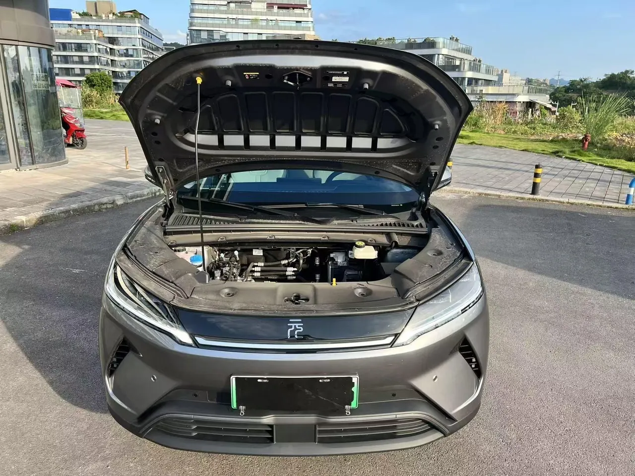 BYD 2025 Yuan UP Smart Driving 401KM Vital Automatic Gear 18